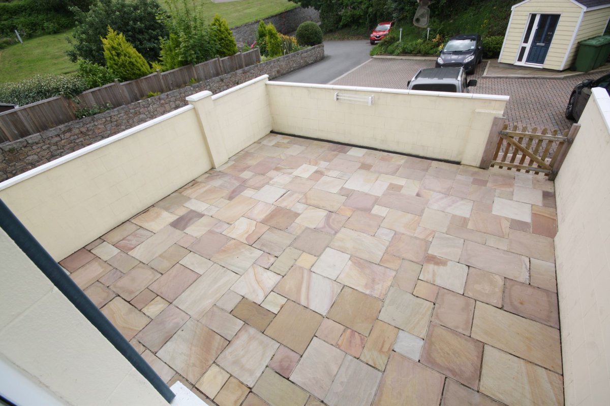 BenestEstates's tweet photo. 🔑OPEN VIEWING SAT 10TH JULY 
10:30AM TO 11:30AM🔑

Entitled/Qualified  £725,000 St Ouen

Modern 3 bed cottage
Stones throw to Greve de Lecq Bay
Sun trap garden
Peaceful, country location
No onward chain 
2 designated parking
https://t.co/OSGIcV5lQM

Contact Sasha 07700326699 https://t.co/3UljrXUZqM