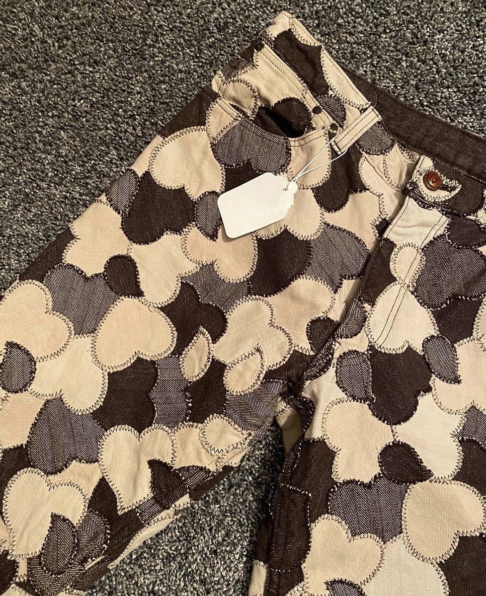StreetFashion01's tweet photo. Number (N)ine “Touch Me I’m Sick” Patchwork Pants (2003) https://t.co/exNoRD42vj