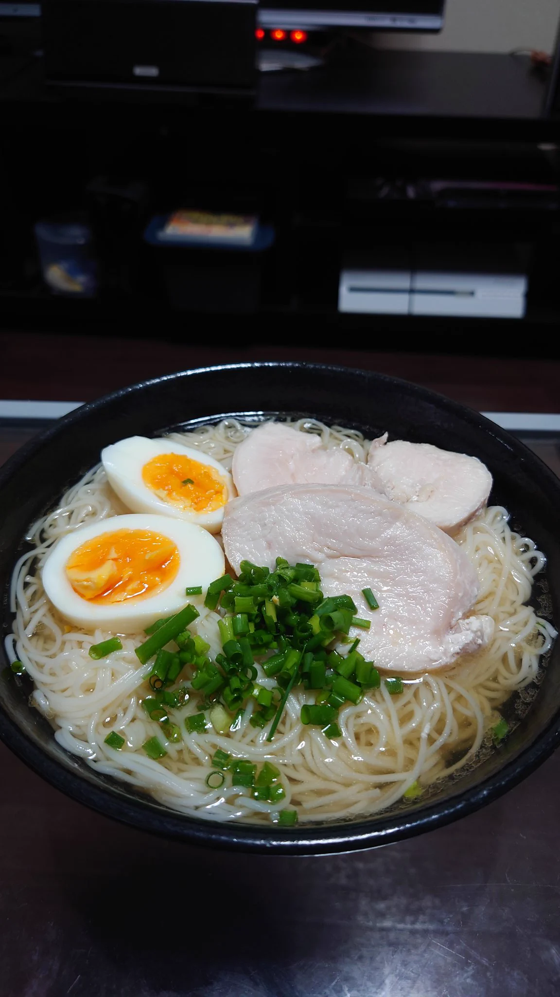 作ってみた！(具は適当)
美味しくてリピートですねこれ。  