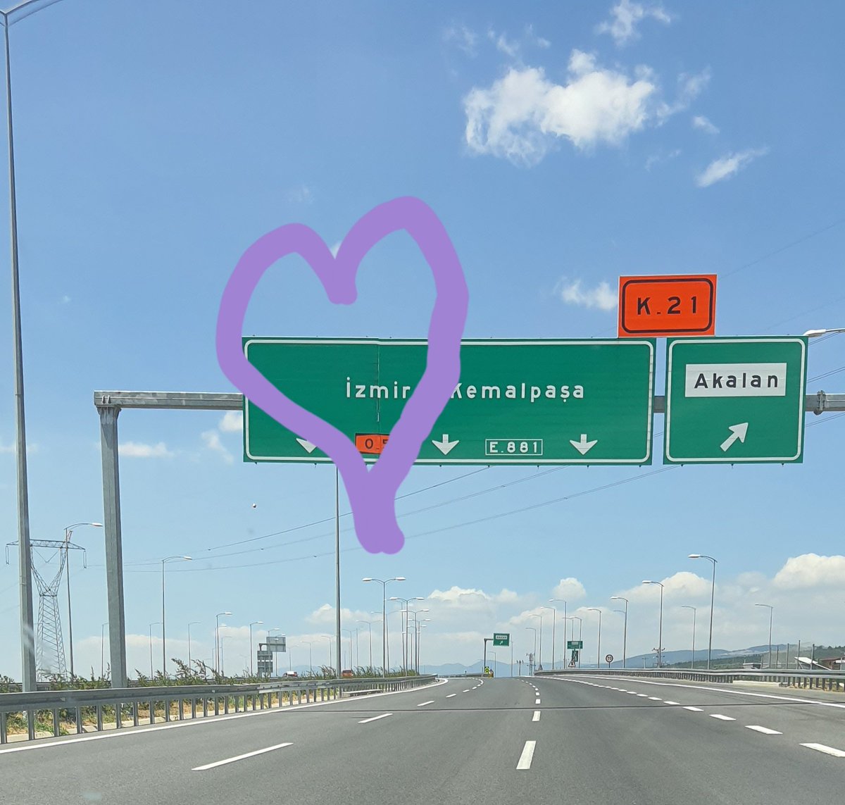 bitterbitterr's tweet photo. #Izmir 💜💜💜 https://t.co/se3I0QBpkb