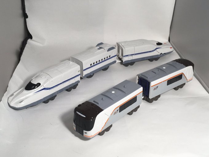 Twoucan シンカリオンｚ の注目ツイート モデル