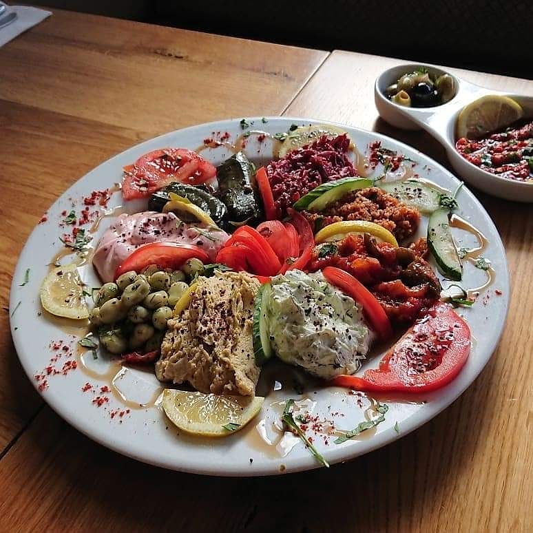 HattushR's tweet photo. HAPPY Friday 💐 #se23 #HappyFriday #hattush #freshandhomemade #honoroakpark #croftonpark #brockley #lewisham https://t.co/wZgtYRUSWs