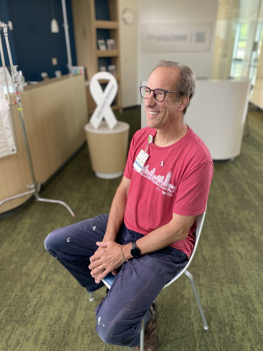 chrisdraft's tweet photo. Thank you @mrgieske &amp; the @StElizabethNKY family for creating an amazing #thewhiteribbonproject event yesterday!  #commitment #earlydetection #lcscreening #Changingthefaceoflungcancer #community #inclusive @GO2Foundation 
#CenterofExcellence #lcsm @TheWRP4LC https://t.co/uYgRFVL8mU