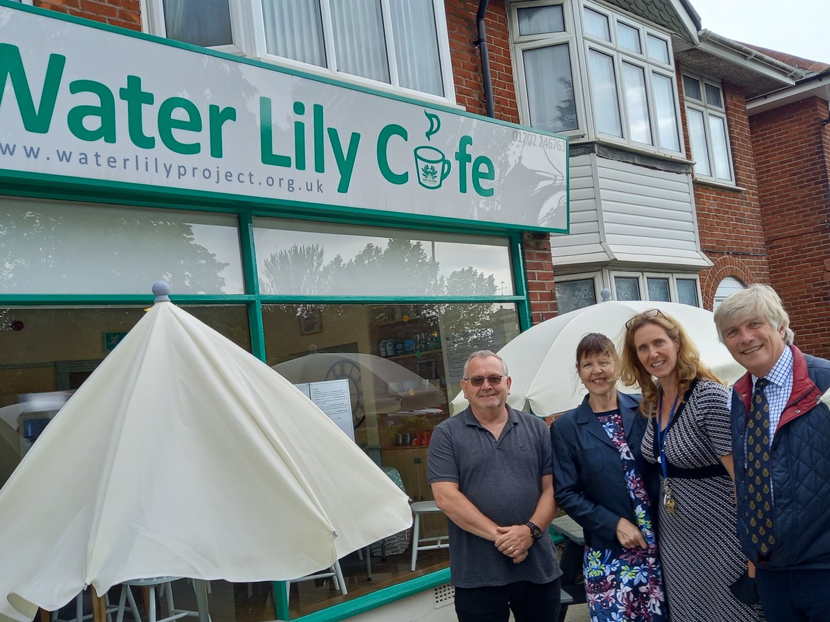 wlpchristchurch's tweet photo. Pleasure to welcome #Dorset High Sheriff Michael Dooley, Martyn Underhill @Tosh599 and magistrate Sue Mitchell to @wlpchristchurch to meet Project Manager Liz Carter and learn more about the work we do supporting vulnerable women in the BCP area. https://t.co/JoYXCXV0Cp