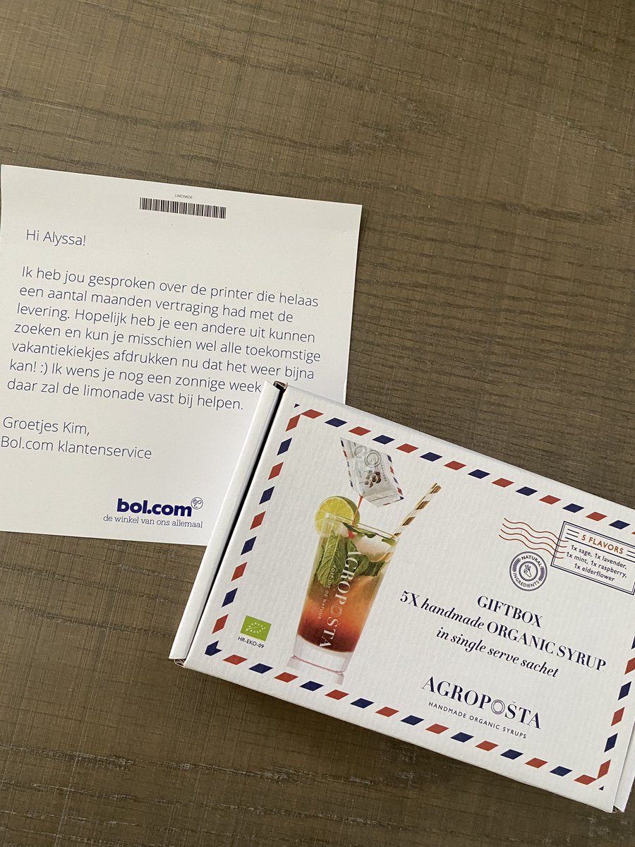 gewoonalyssa's tweet photo. Negatieve dingen zijn vaak snel gezegd en worden op social media gegooid… Als er iets positiefs is dan mag dat óók gezegd worden! +1 voor @bol_com !! #service #complimenten https://t.co/Trny7fdwAM