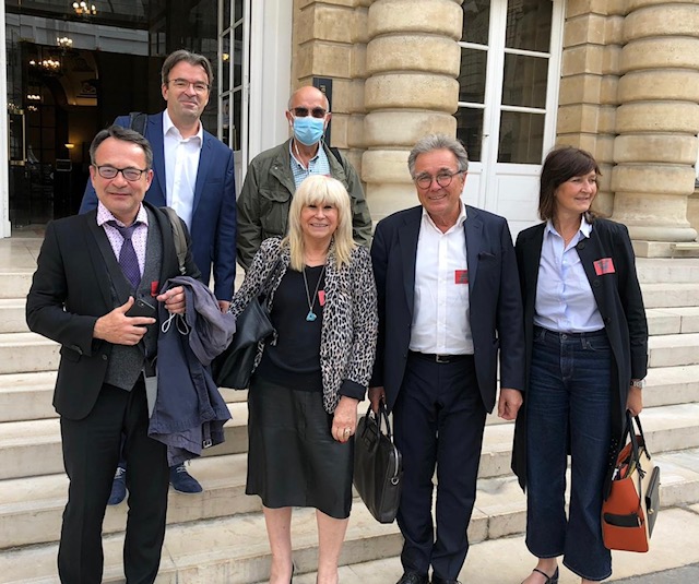 Audition ce mercredi 7 juillet au sénat par commission des lois sur projet de loi pour la confiance dans l’institution judiciaire.

Promotion des Modes alternatifs de règlement des différends et de la médiation familiale avec <a href="/Gemme_France/">GEMME-FRANCE</a>, <a href="/ffcmediation/">FFCM Federation Francaise des Centres de Mediation</a> conciliateurs de justice.