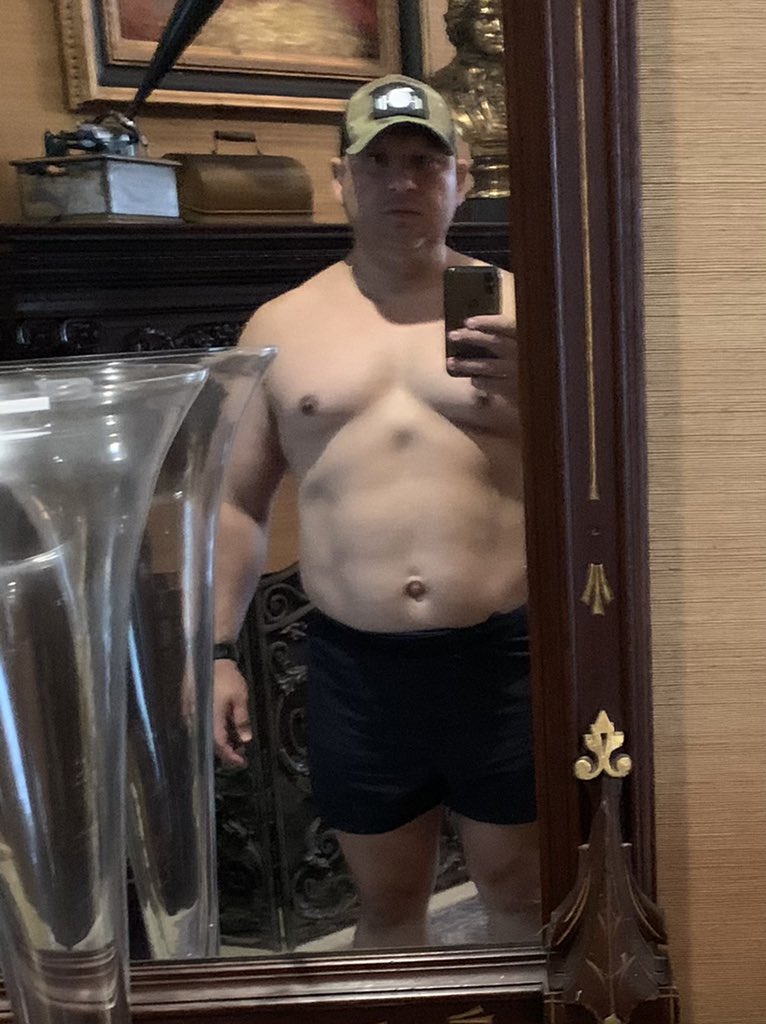 ptgf_h's tweet photo. Fasted Cardio is the best lighting you need. #cagedboy #swole #thiccc #chastitycumdump #fagbottom #cumslut #cyclegear #MuscleJock #musclebottom #daddyswhore https://t.co/C3nMxpiTiQ