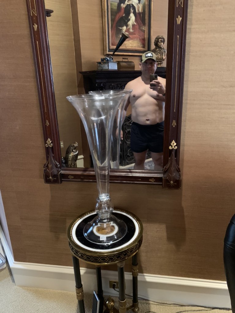 ptgf_h's tweet photo. Fasted Cardio is the best lighting you need. #cagedboy #swole #thiccc #chastitycumdump #fagbottom #cumslut #cyclegear #MuscleJock #musclebottom #daddyswhore https://t.co/C3nMxpiTiQ