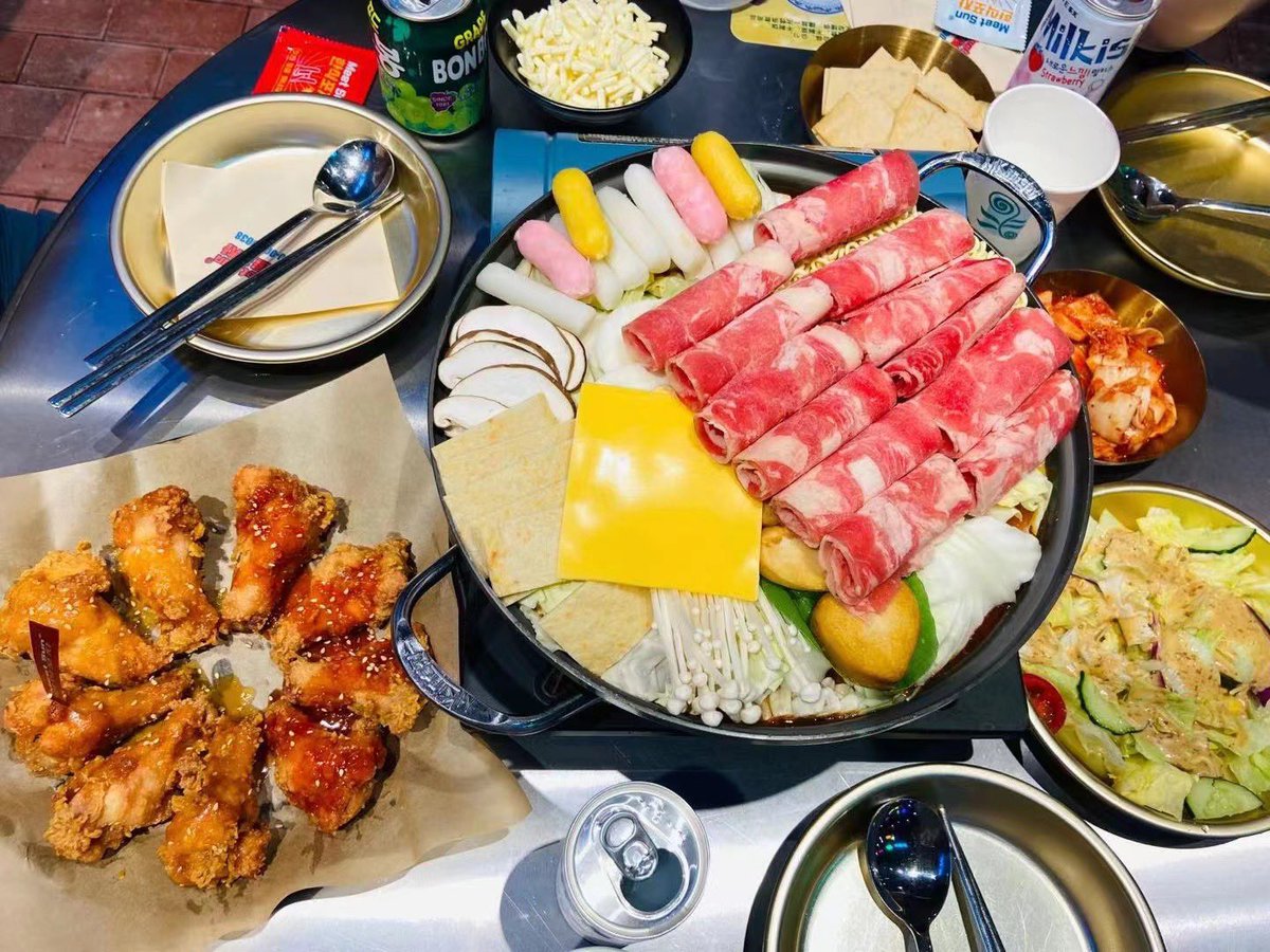 dsl1009's tweet photo. 🍗🥰 https://t.co/quj55AKaIe