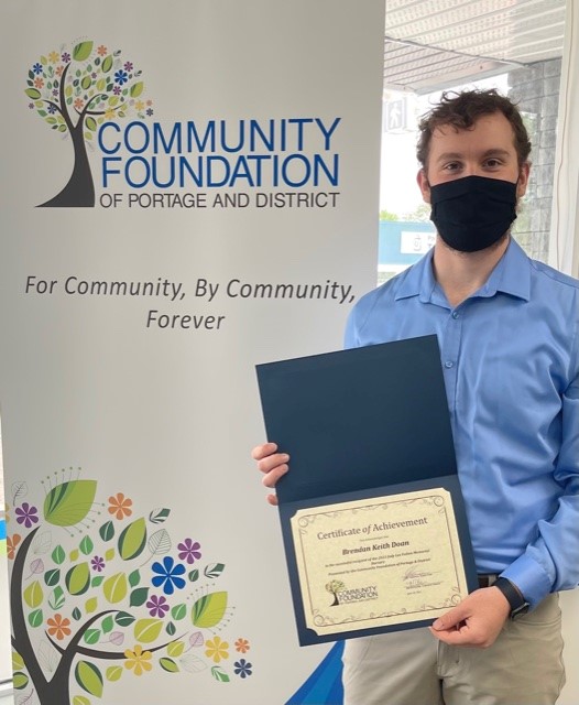 CommunityFound4's tweet image. Congratulations to the 2021 Jody Lee Fulton Memorial Bursary Recipient - Brendan Doan

The Jody Lee Fulton Memorial Bursary is awarded annually to assist a student pursuing their commercial pilot's license.