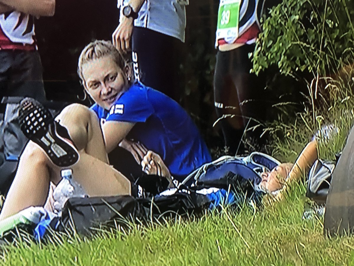 Viimeistä viedään. Suomen naiset <a href="/teinim/">Marika Teini</a> ja <a href="/MaisSianoja/">Maija Sianoja</a> vielä rentona karanteenissa mutta kohta täysillä MM pitkälle matkalle @yleareena klo 16.20 #suunnistus #WOC2021