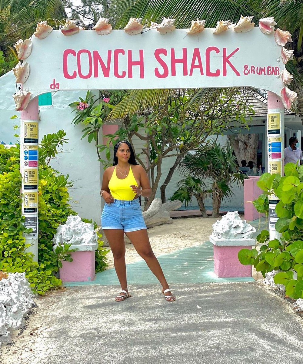 TCITourism's tweet photo. What are some of your favourite beach side restaurants in the Turks and Caicos?
๐ธ@jazminoniris
#TurksAndCaicosReopen #TurksAndCaicos #TCI #SisterIslands #BeautifulByNature #WeAreTurksAndCaicos #RediscoverTCI https://t.co/Mei4UzmXoU