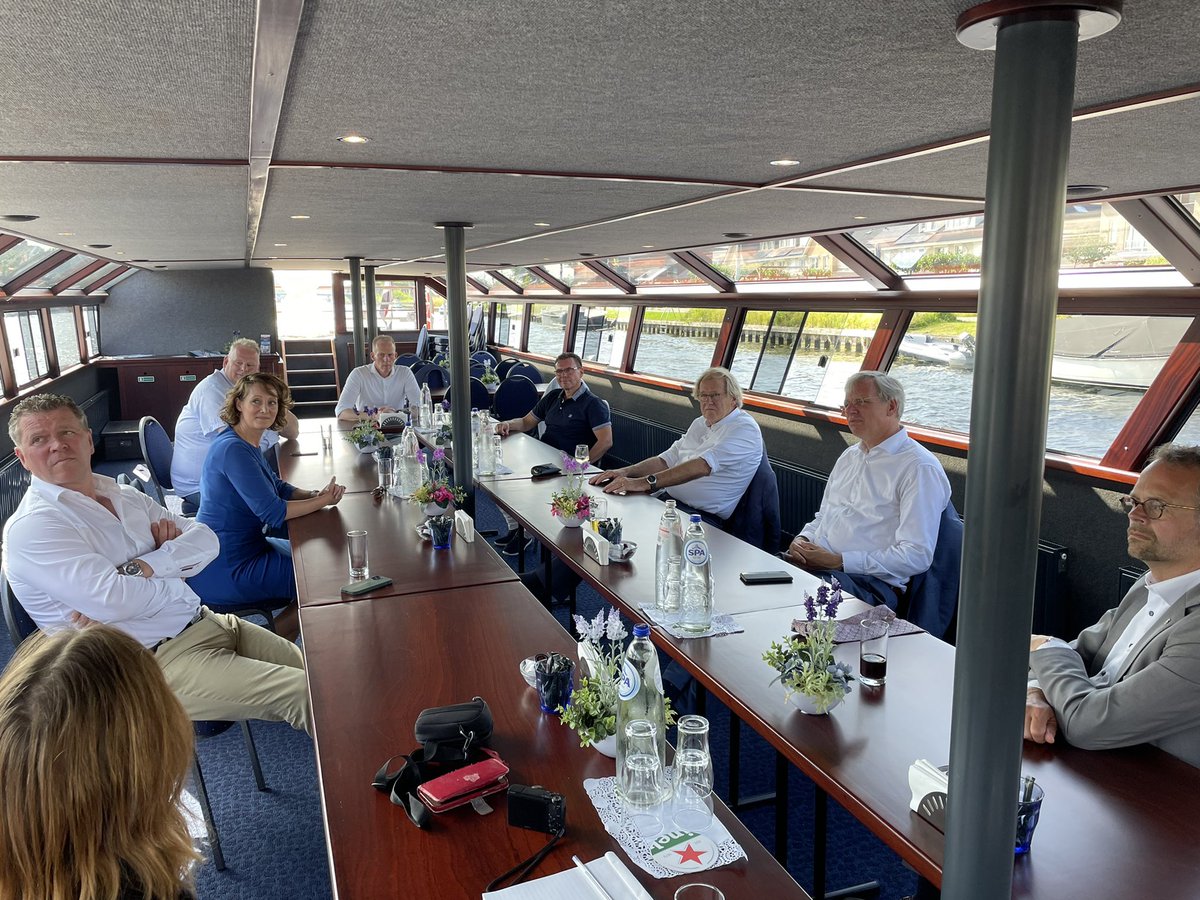Als sluitstuk van een dagje <a href="/gemeentekatwijk/">Gemeente Katwijk</a> op stap met de Katwijkse Ondernemers Vereniging met een goed gesprek over coronaperiode, herstel en verhouding overheid-ondernemers. Dank voor de gastvrijheid en goede gesprekken!