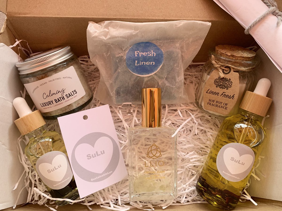 EdwardsNicki's tweet image. Treated myself to a SuLu Parent Gift Box from #SuLuBabyBox Really is the perfect pampering present for parents of any age! Don’t actually have to be a parent to enjoy it either! It all smells amazing. Can’t wait to try it all. @little_loubas sulubabybox.com/shop/ols/produ… @vickimichelle