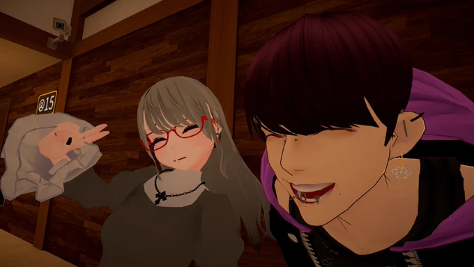 #おうつちのVRC日記
うれしそう
サマーUちゃん!
これがおねショタかあ
ピアス開けられた彼女 