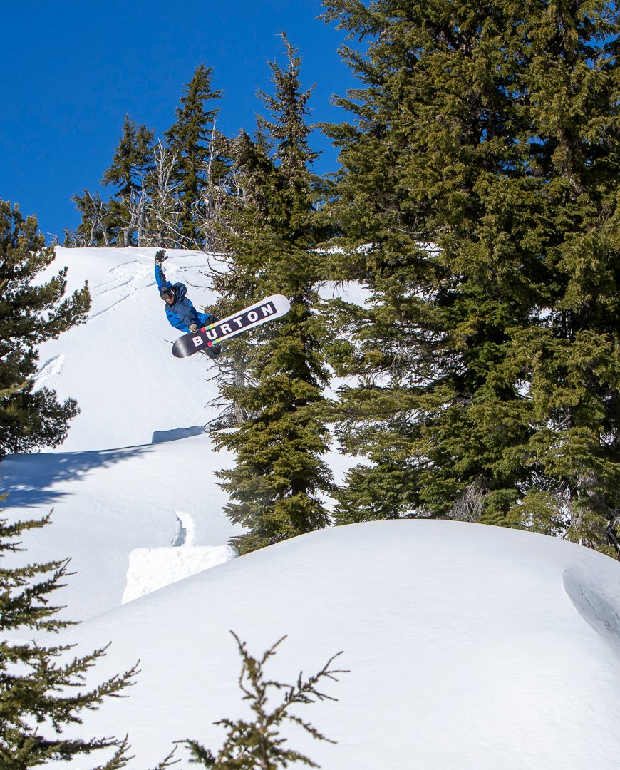 anonoptics's tweet photo. The perfect method for your Friday feed, brought to you by team athlete @ben_ferguson. 

📸:: @pete_alport

#anonoptics #snowboarding https://t.co/nwRqe0ZmE5