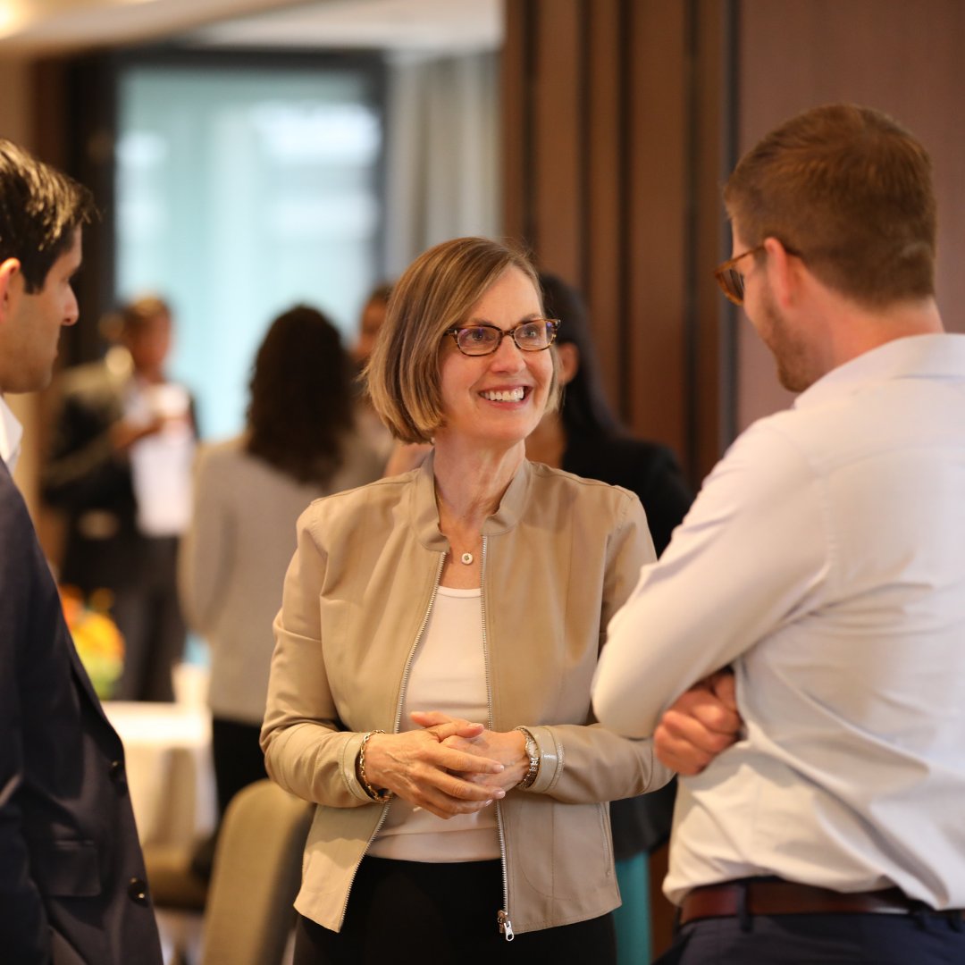 GoTechChicago's tweet photo. Yesterday in San Francisco we hosted a breakfast for CEOs & tech company executives w/ Chicago roots! The Mayor, @WorldBizChicago & a team of Chicago tech delegates shared updates on the recent momentum of Chicago's tech and venture ecosystem.
#ComeBackToMoveForward https://t.co/EprL533JKA