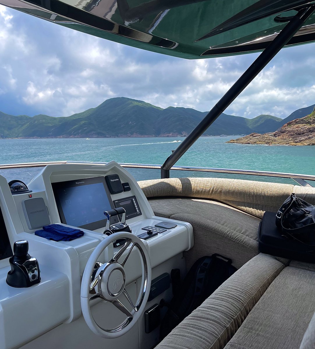 GeorgeCN_'s tweet image. Ma meilleure vie, très loin du variant delta