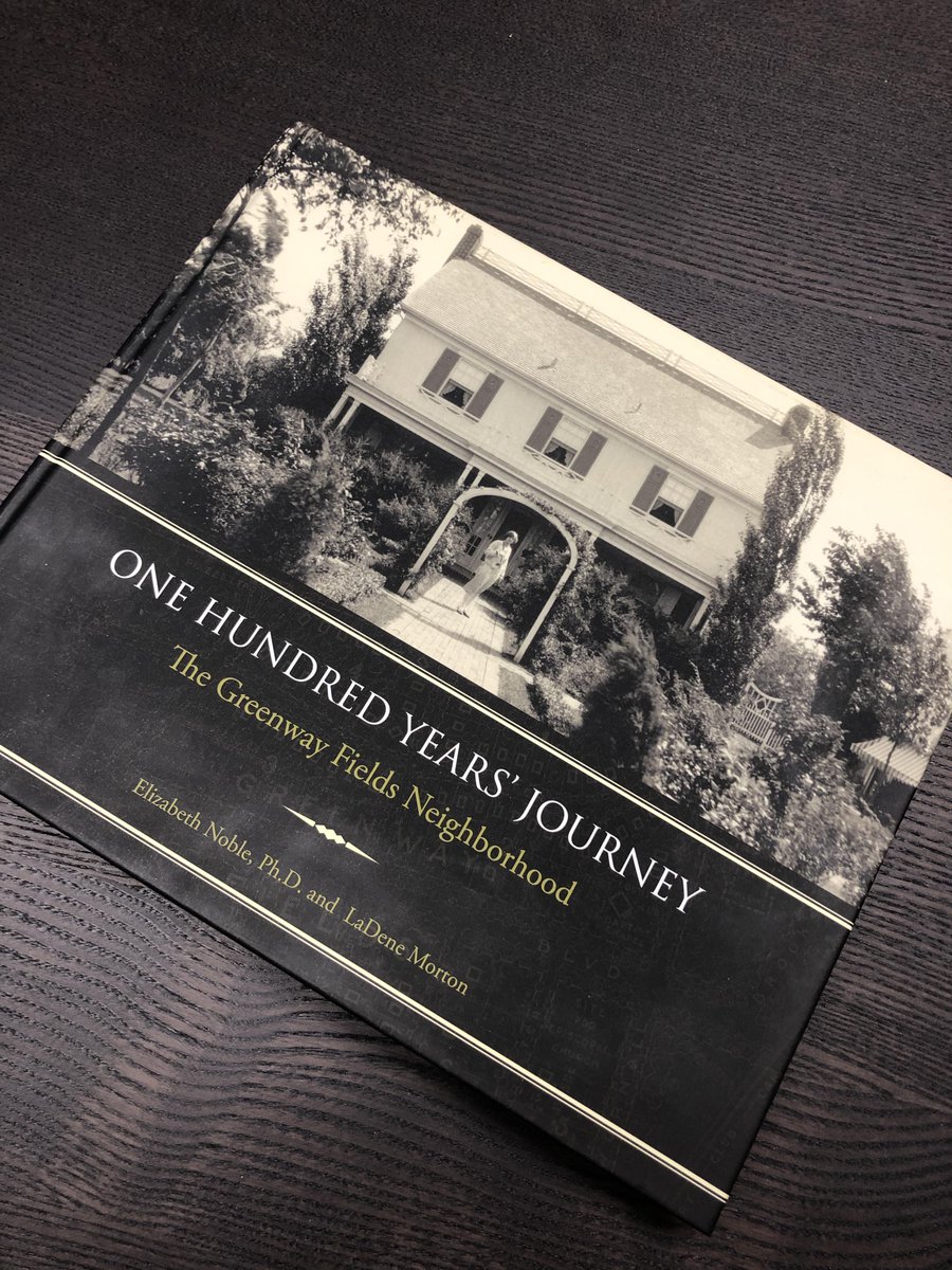 PrintGraphicsKC's tweet image. Self-publishing a book? We can design it all, cover to cover, then help you navigate the ins and outs of print-on-demand.