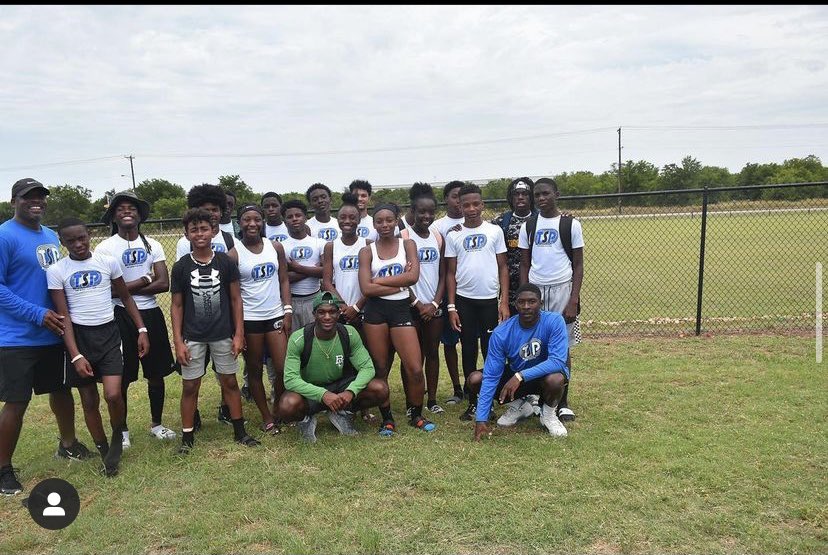 Congrats <a href="/Wil_WL3/">Wil London III</a> , we gone have to run this picture back 😂