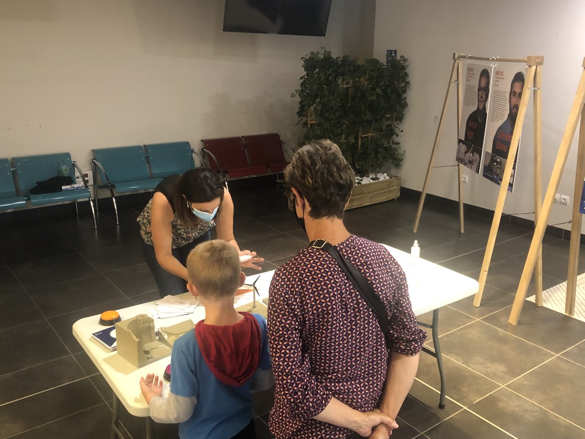 EDFGravelines's tweet image. [#Agenda📆] Audrey, notre chargée de visite, vous attend ! Durant le mois de juillet☀️, venez découvrir les jeudis et samedis notre #expo #40ansgénérationdurable et nos ateliers pour les grands et les petits au @LePlusdeScience 👉bit.ly/3xyGrDx