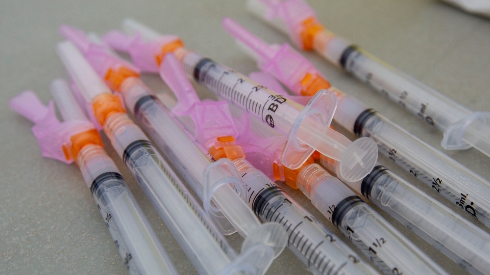 EvanKirstel's tweet photo. #Moderna co-founder says #COVID19 booster shots will 'almost certainly' be needed | CTV News https://t.co/EQjKjLNqzg @tnatw @IrmaRaste @johnnosta https://t.co/hys8BpnUqT