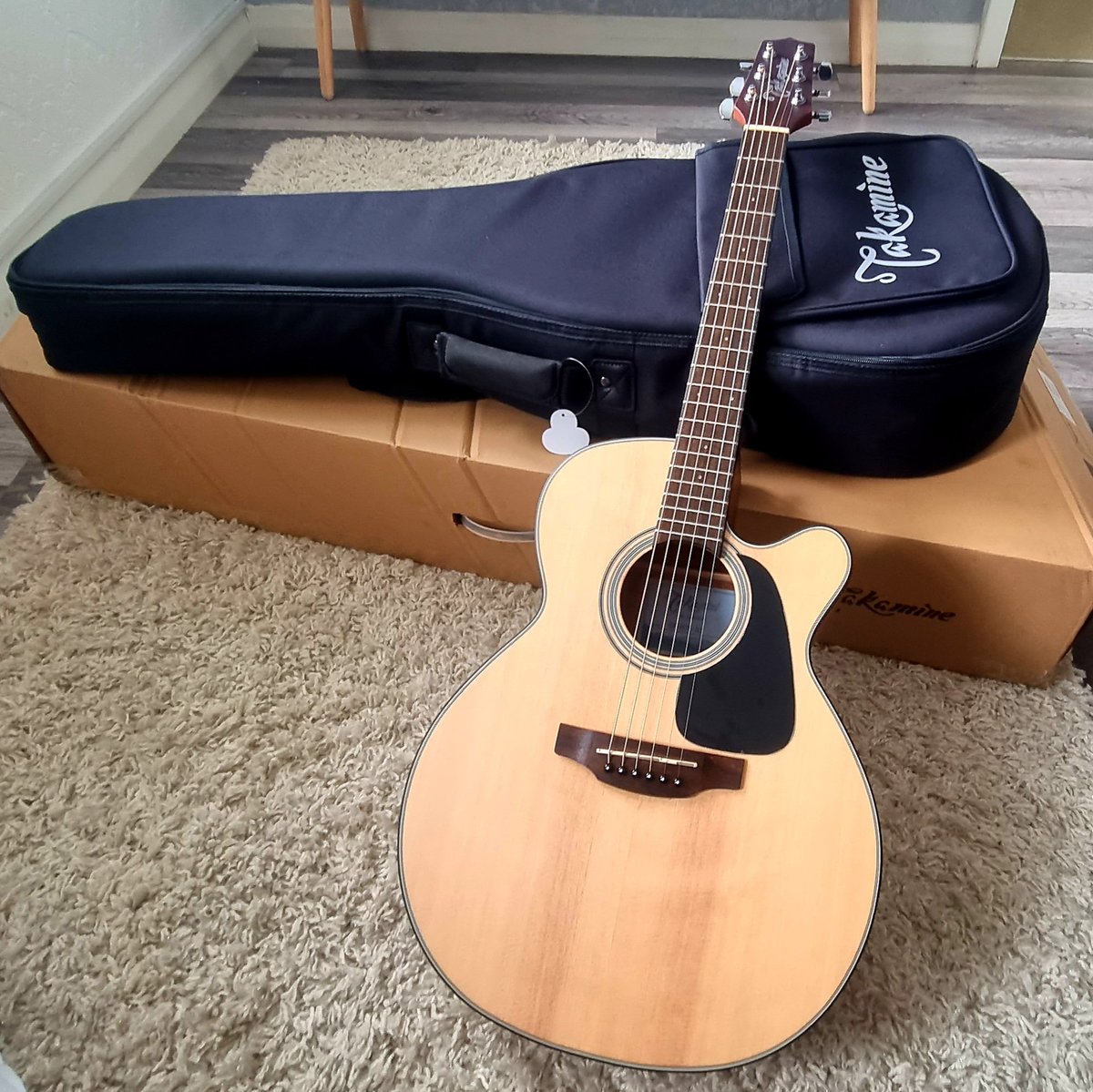 LadFromArmley's tweet photo. Treat myself to a taka-mini for my birthday. It's a right little heart warmer. I love it. https://t.co/AzaUuex3A3