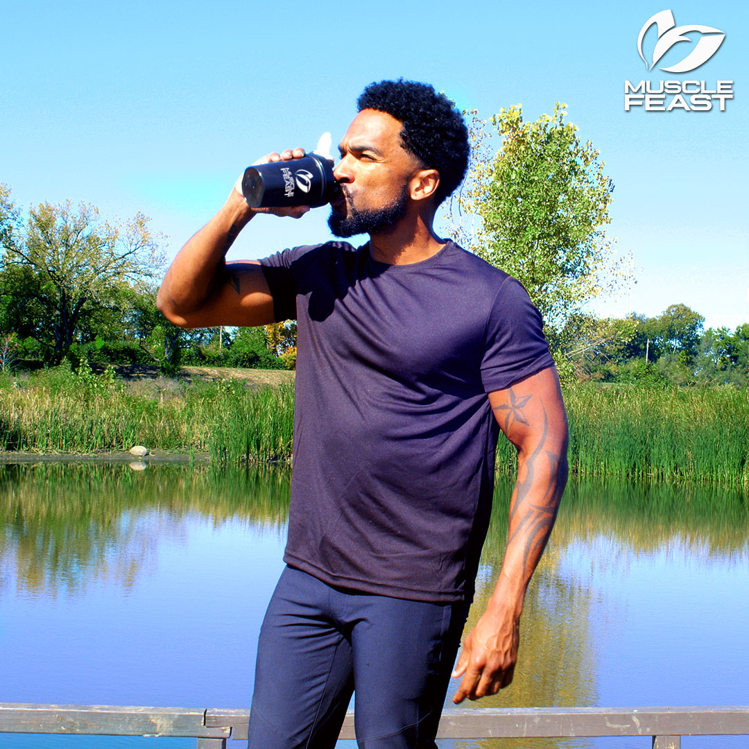 musclefeast's tweet photo. Treat yourself to some fresh air and sunshine with your post-workout Muscle Feast shake!
#SupplementsThatWork #protein #isolate #proteinisolate #proteinshake #qualitysupplements #gymgoals #Gym #GymBeginner #fitness #musclebuilding #weightloss #workout #ohiomade https://t.co/2gqQ57WsKV