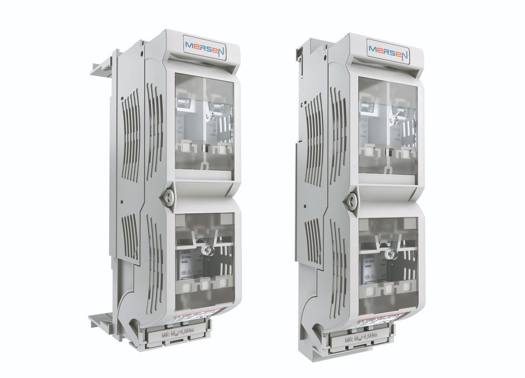 IPEmagazine's tweet image. IPE MAGAZINE - Quick installation, with focus on #safety: Mersen offers two versions of its new NH fuse #SwitchDisconnector series in size 000  ipesearch.co.uk/NH-fuse-switch…