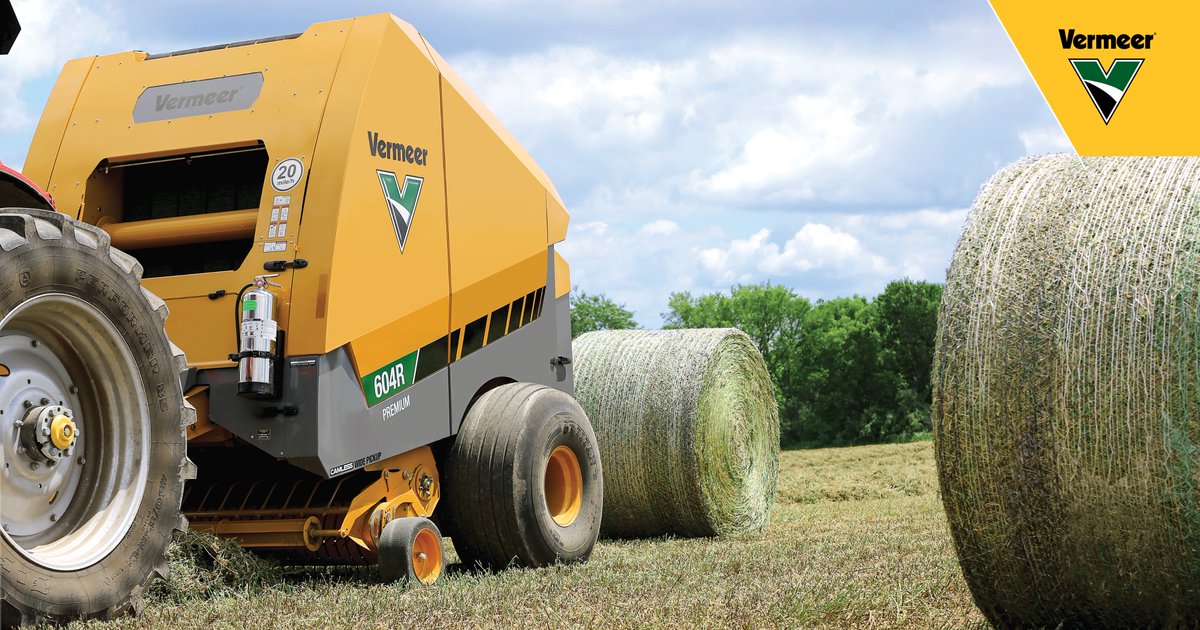 Here’s a tip for your Tuesday: The auto-eject system can open and close the tailgate on the 604R Premium baler without operator assistance.  Learn more here: bit.ly/3dZc810
