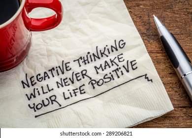 Sunita_Says_'s tweet photo. Keep Reminding yourself of this when you are in a slump. Instead look at all the great things in your life. Soon you won't have room for negative thoughts !! 
✍ #GettingThroughLife #JoyTrain #PositivityMatters @gary_hensel #FridayWisdom #GoldenHearts #GoldenHearts #staypositive https://t.co/tDoYiqki3J