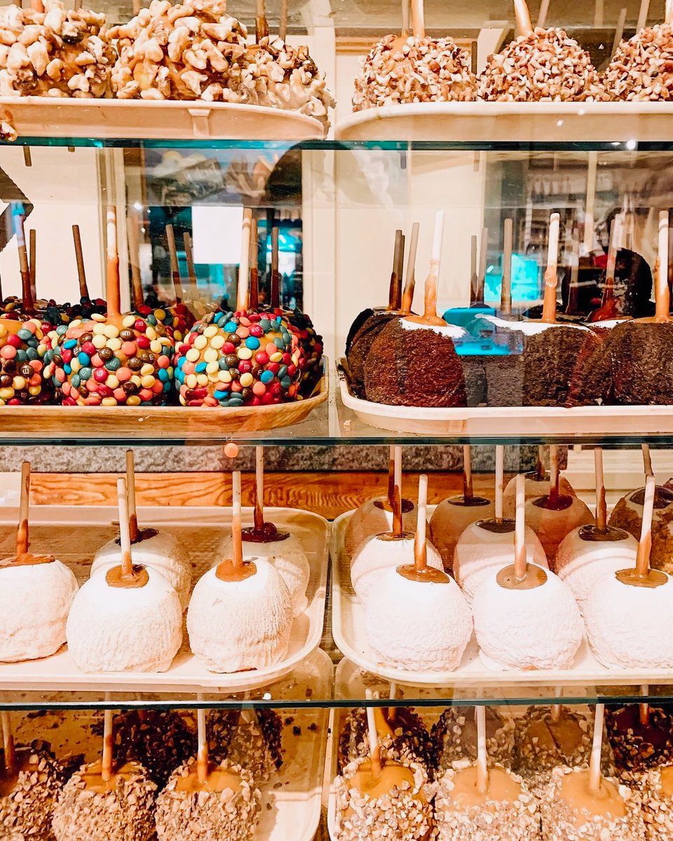 Life is short, make it sweet with a stop at Rocky Mountain Chocolate Factory.
@lookin_gouda