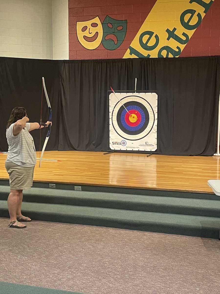 Christenberry Elementary tweet media