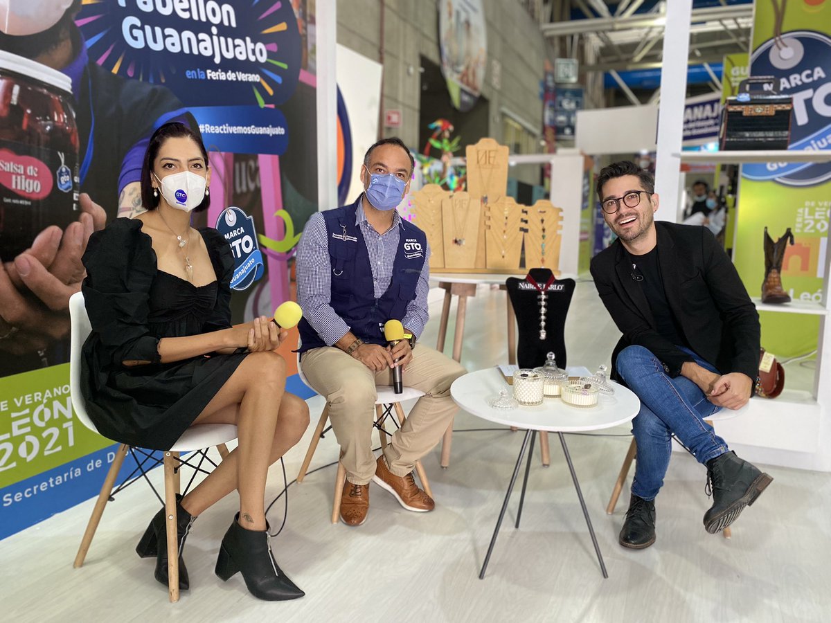 economiagente's tweet photo. 🔴#EnVivo sigue la transmisión de @TVS_del_Bajio y conoce más del #PabellónGTO y los productos @marcagto #EnEntrevista @diegoandameza, Director de Mipyme Digital y emprendimiento ¡Impulsemos la economía local! 

👉🏻 https://t.co/bcH6LuJqoK

#UsaCubrebocas 
#UnidosReactivemosGTO https://t.co/aq6rODPkDP