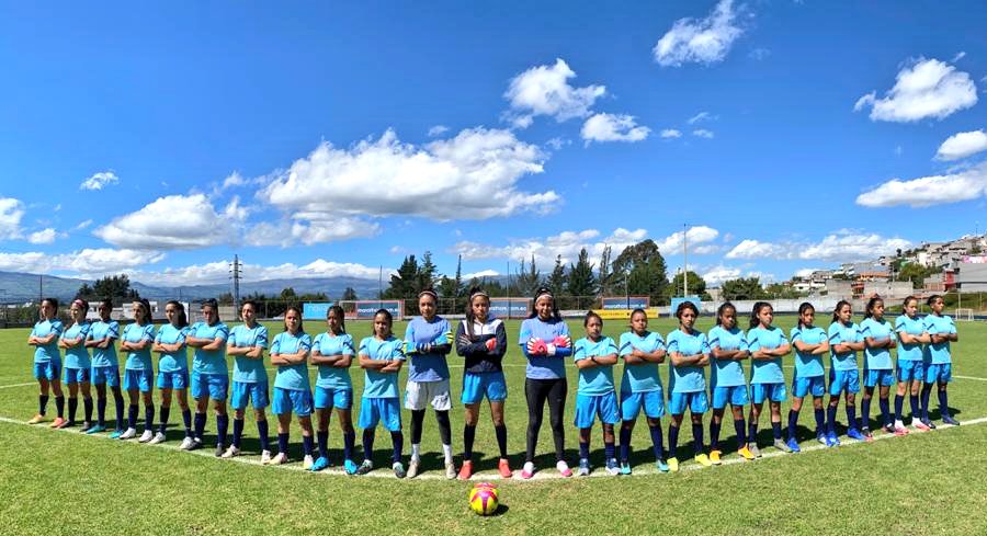 UCfemeninoec's tweet photo. Torneo de Ascenso AFNA 2021.
Próximo Partido!!!🚆⚽️💙

Domingo 11de Julio.
Hora: 13:00

@UCFemeninoECU vs #SantaRita 

#TodosPorCatólica #Chatoleí 
#FemeninoUc https://t.co/t3Pa0BhC9i