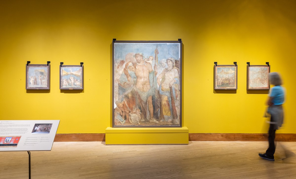 Pompeii homes were covered with frescoes, many from 2,000 years ago! Beginning in the 18th c. many frescoes were cut directly out of the walls &amp; taken to museums. Here we see one of those brightly colored homes &amp; the original painting now on view exclusively <a href="/OKCMOA/">Oklahoma City Museum of Art</a> #FrescoFriday