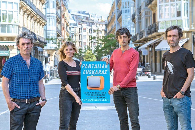 Plataforma digitalak: Non galdu da euskara?
Erreportaje mardula idatzi du <a href="/PenagarikanoG/">Gorka Peñagarikano</a>-k euskararik gabeko streaming plataformez

argia.eus/argia-astekari…