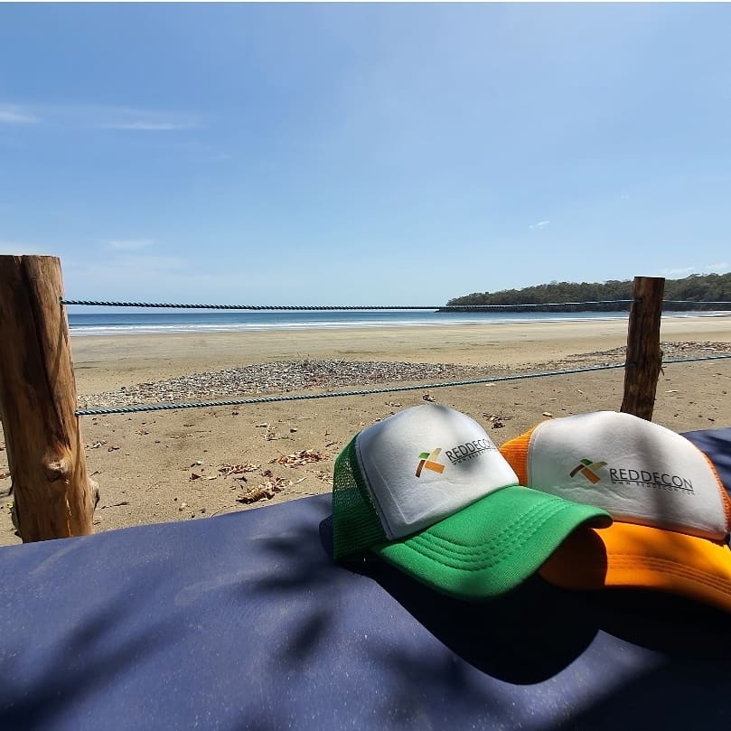 REDDECON's tweet image. Donde queremos estar / Donde estamos 🤣

Llegó el finde 😎

#Reddecon