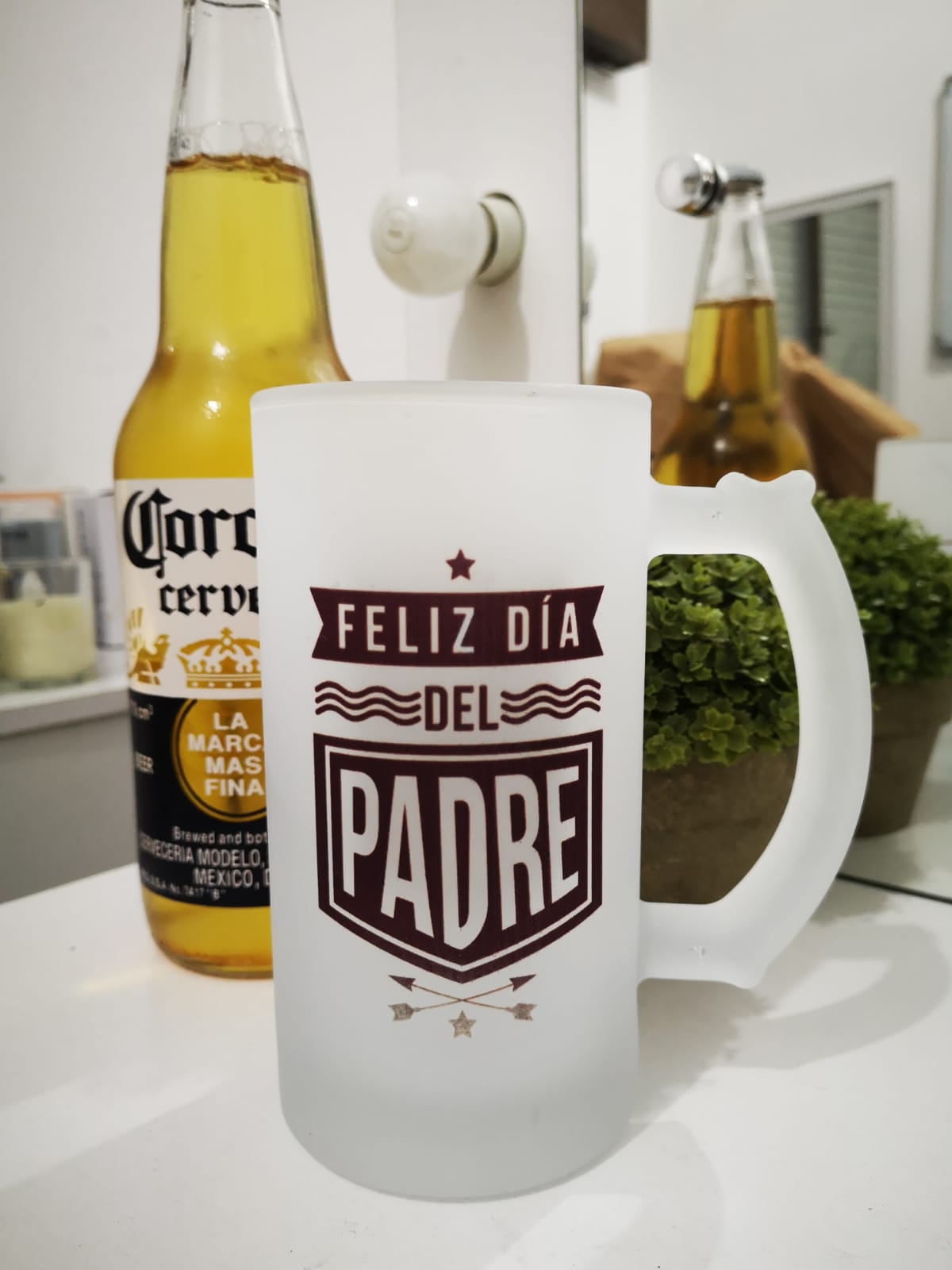 MAYJO - 💝 Jarra cervecera y cerveza Corona personalizadas.