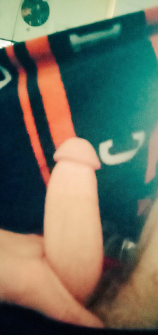 Morning wood https://t.co/iBgQPX7O7N<a href="/tag/mytwitteranniversary"class="tags"><span>#mytwitteranniversary</span></a>