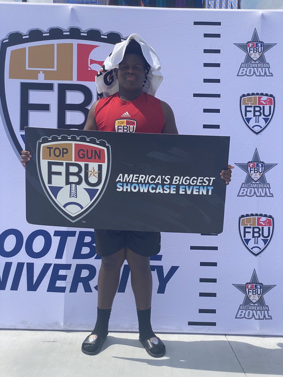 Regina Lyles-Echoles tweet media