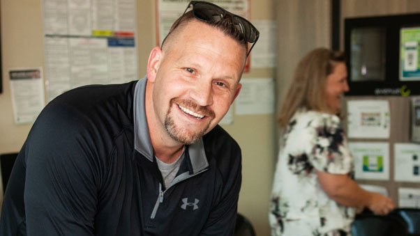 We want to congratulate Nevin White on his 25th Anniversary with Grandstand. Nevin, your hard work, dedication, and friendship is appreciated. Cheers!

#congratulations #workanniversary #25years