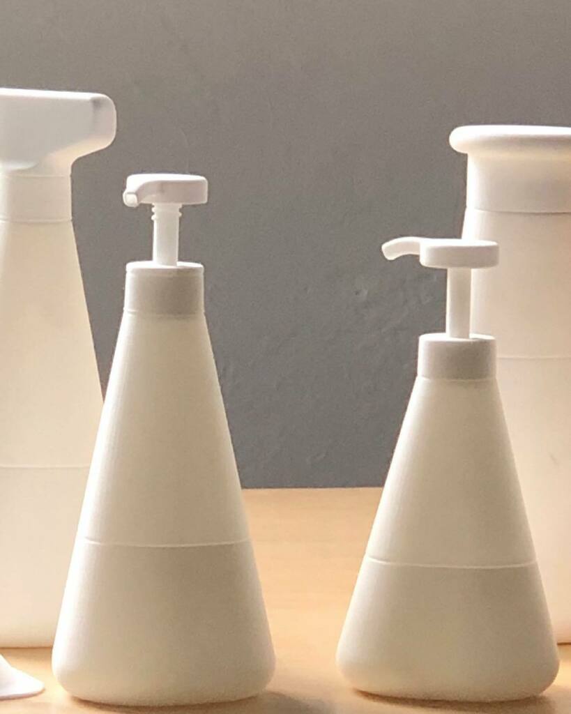 airsign_co's tweet photo. 3D prints for cleaning system @cleancult https://t.co/8bdJFdzI0T https://t.co/bNZprqgHNW