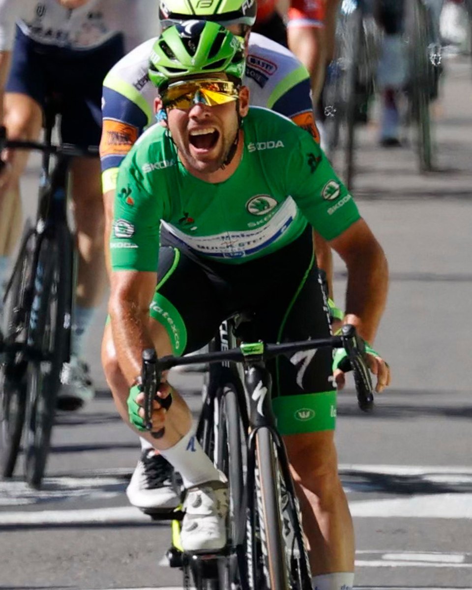 VelonCC's tweet photo. 3️⃣4️⃣! Record equalled!

Mark Cavendish joins Eddy Merckx on 34 Tour de France stage wins. Incredible! 
_________
#TDF2021 #TourdeFrance https://t.co/l1IyAWxUfr