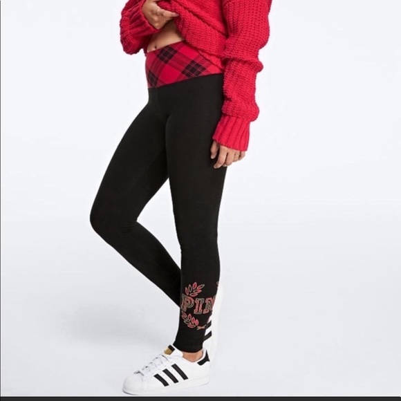 sharingposh's tweet photo. So good I had to share! Check out all the items I'm loving on @Poshmarkapp #poshmark #fashion #style #shopmycloset #victoriassecret #pinkvictoriassecret: https://t.co/YT45xjEzod https://t.co/cERp0CMY1o