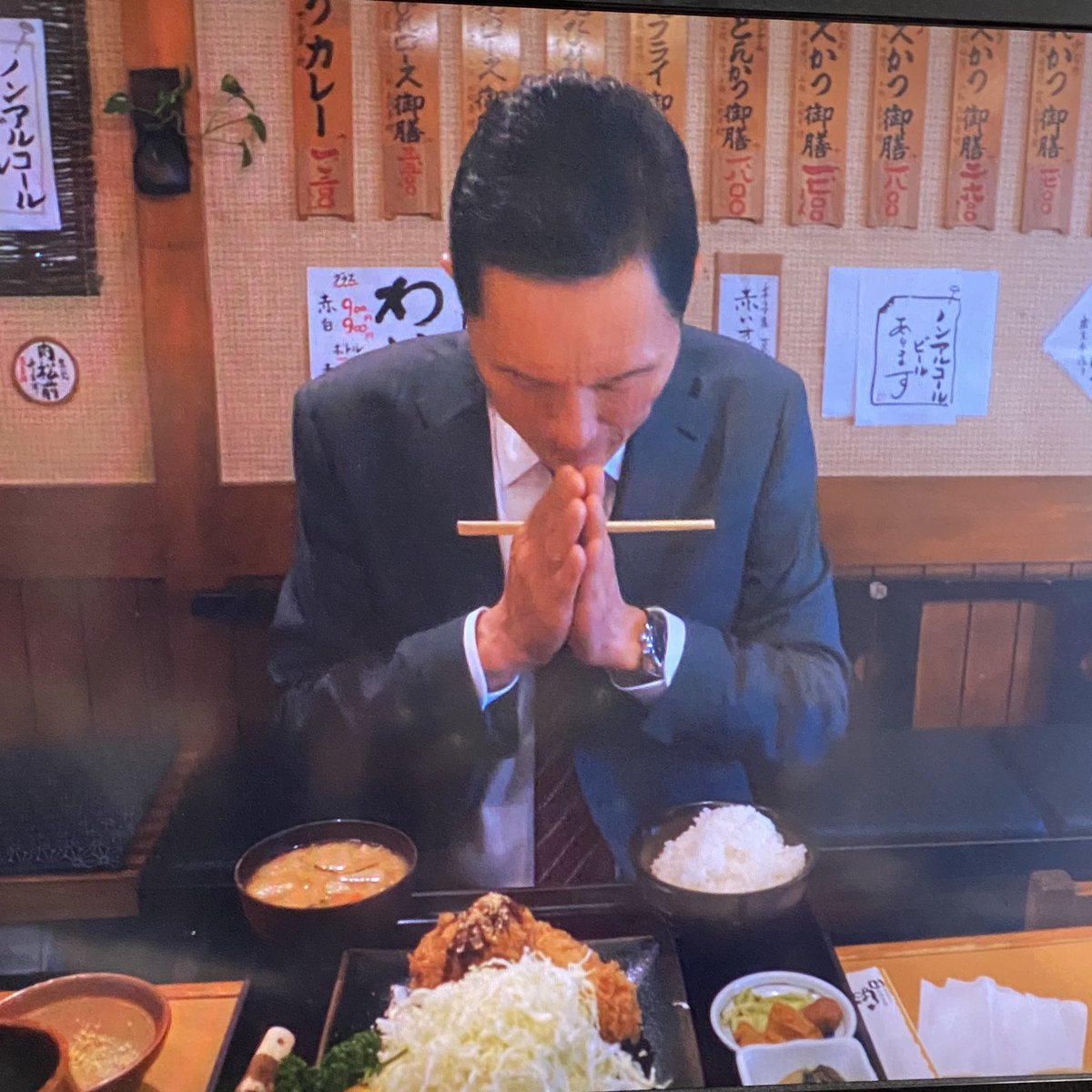 孤独のグルメseason9 とんかつ回 揚げ物を食べられることが俺の健康の証だ 今期も五郎さんの戦い 名言ラッシュ始まる Togetter