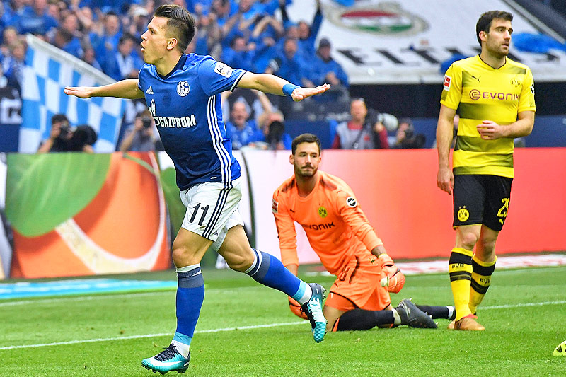 SamboGame's tweet photo. @s04 @kono10official Yefgeniii!!💙⚒ https://t.co/YVwTVxmzxj