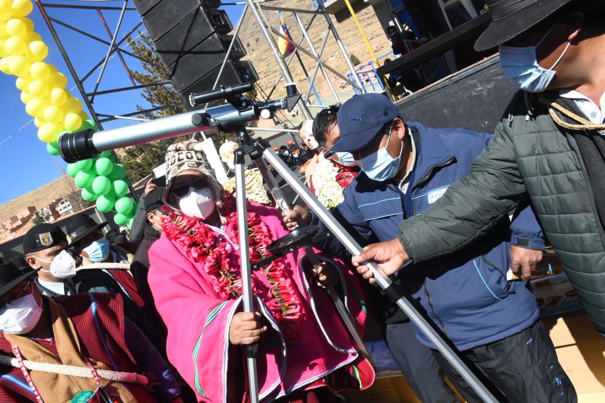 Canal_BoliviaTV's tweet photo. #BTVInforma
El presidente del Estado Plurinacional de #Bolivia, @LuchoXBolivia, entrega la Unidad Educativa Pacífico Feletti, en el municipio de #Escoma del departamento de #LaPaz. 
Fuente: @MinPresidencia https://t.co/t02aHDHb9E