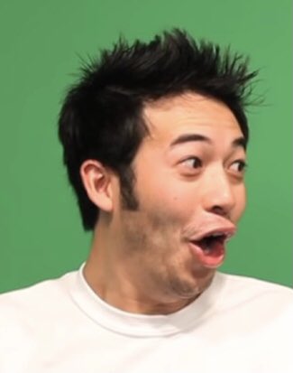 MasterKuruk's tweet photo. The gamers when we discover that you can disable grass textures. https://t.co/upYtWd0mdT