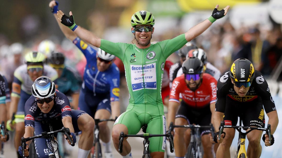 Howard Quayle (@howardquaylemhk) on Twitter photo He's done it! The #ManxMissile <a href="/MarkCavendish/">Mark Cavendish</a> has equalled Eddy Merckx's all-time record of 34 stage wins of the <a href="/LeTour/">Tour de France™</a> - what an amazing achievement! #TDF2021 #IsleofMan #IOM #Manx 🇮🇲 🚴♂️ He's done it! The #ManxMissile <a href="/MarkCavendish/">Mark Cavendish</a> has equalled Eddy Merckx's all-time record of 34 stage wins of the <a href="/LeTour/">Tour de France™</a> - what an amazing achievement! #TDF2021 #IsleofMan #IOM #Manx 🇮🇲 🚴♂️